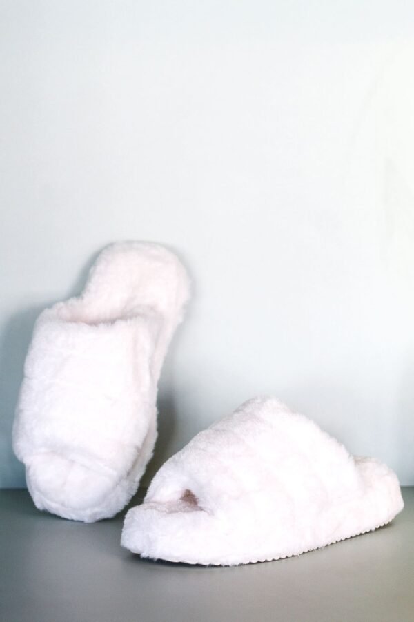 CHINELINHO PANTUFA OFF WHITE - Imagem 2